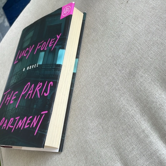 THE PARIS APARTMENT - by Lucy Foley hardback - Picture 4 of 4